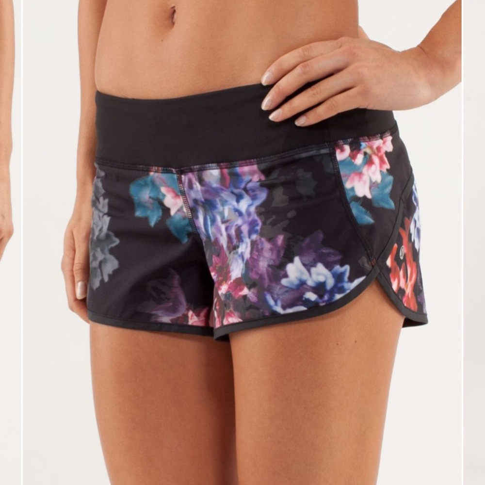 🌸Lululemon Speed Shorts-Spring Has Sprung🌸 - Picture 8 of 12